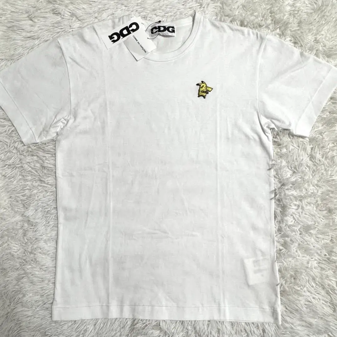 CDG コムデギャルソン ポケモン ピカチュウ マフラー新しい