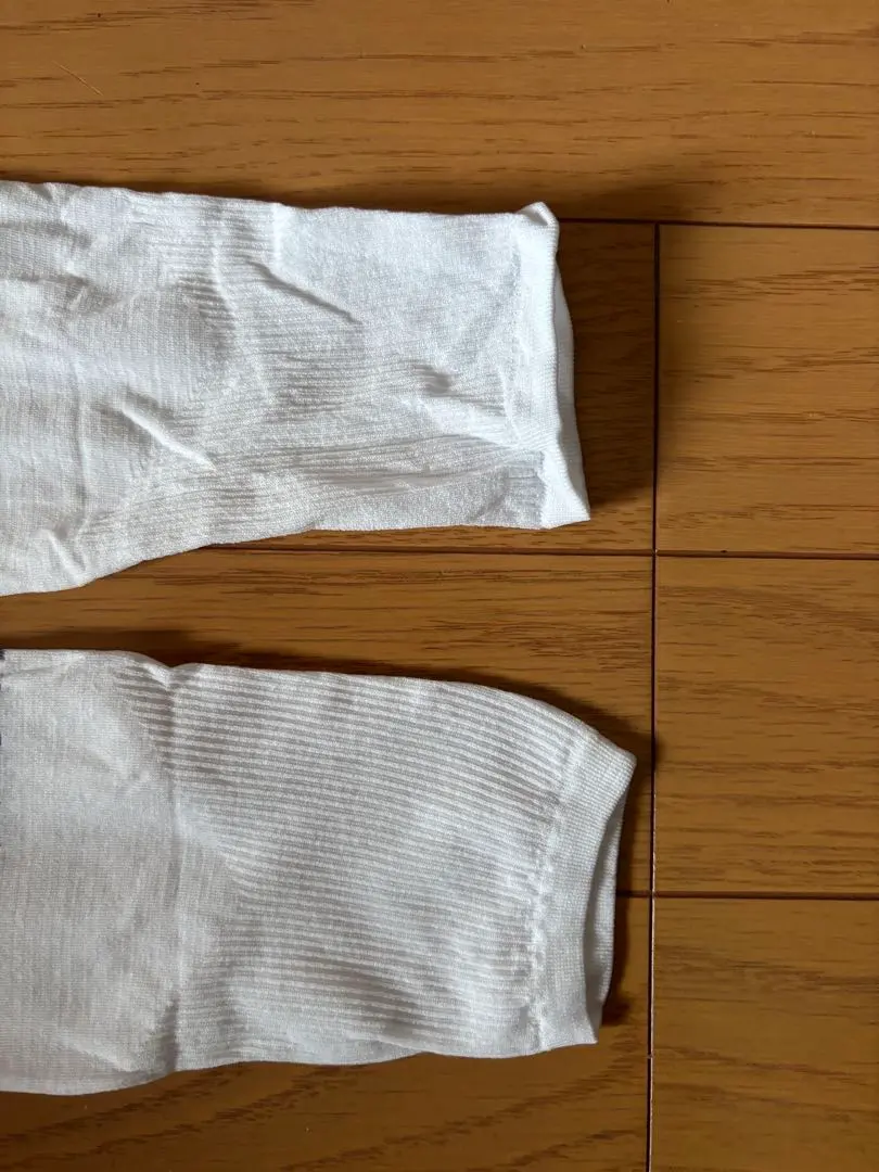 Thumbnail of Arm covers, new, includes shipping, white