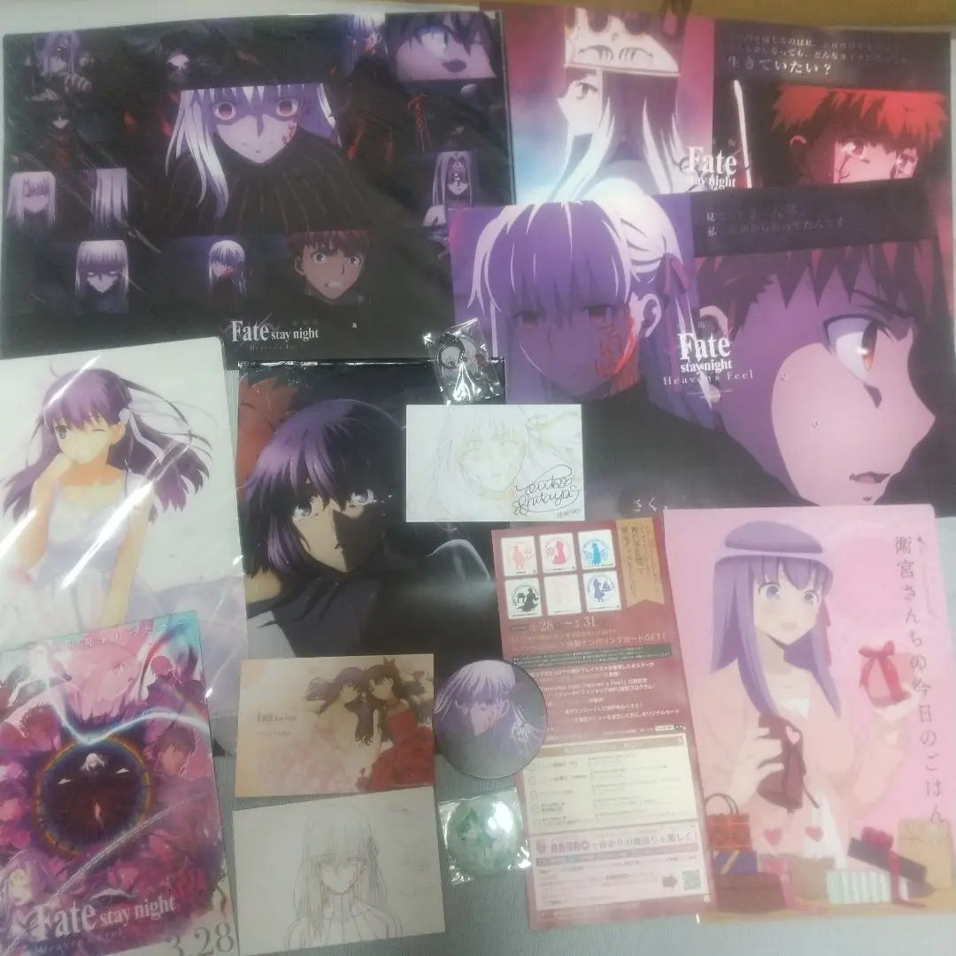 Fate DINING 缶バッジ　ポストカード等　遠坂凛　間桐桜　セイバー　多数 Fate DINING 缶バッジポストカード等遠坂凛間桐桜セイバー多数