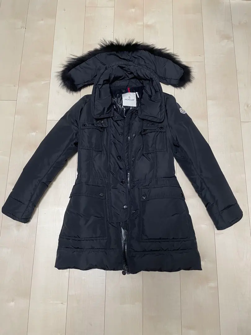 2025年最新】MONCLER レディース ダッフルコートの人気アイテム