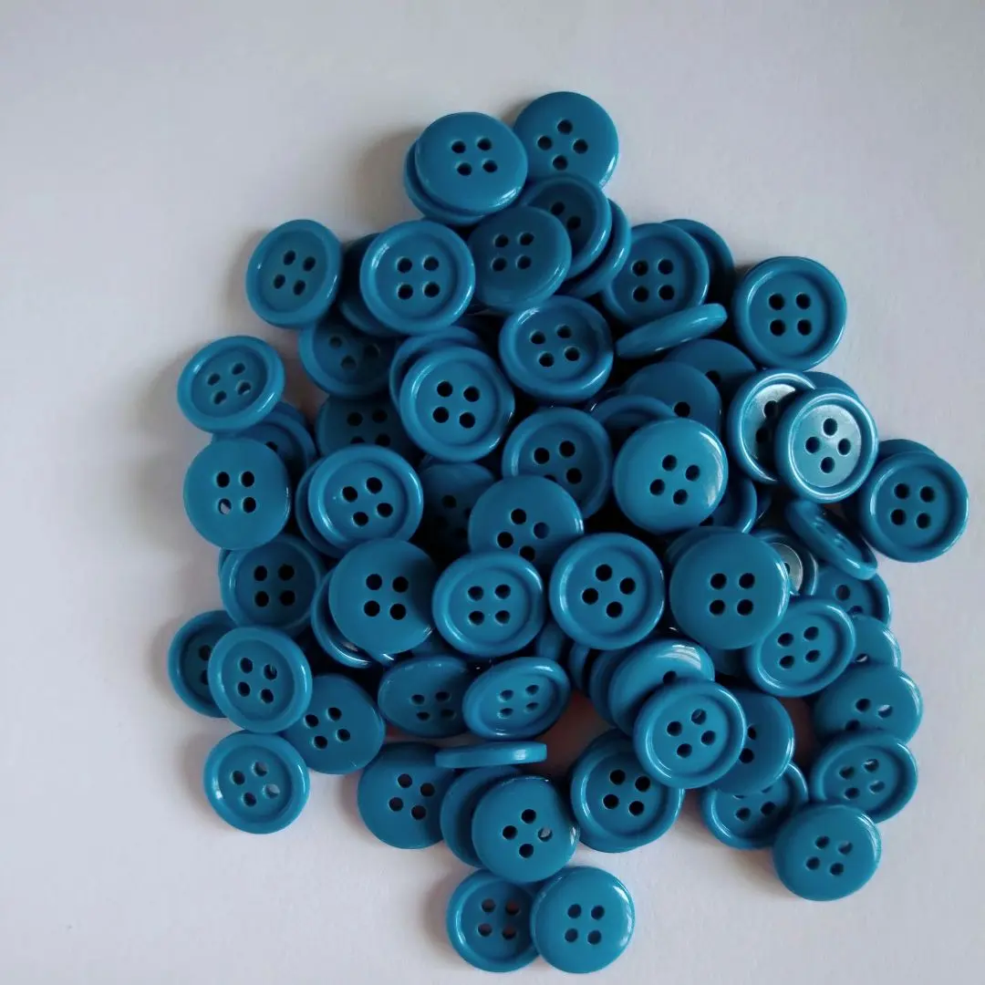 Thumbnail of Button Lot: Cerulean Blue (approx. 100 pieces)
