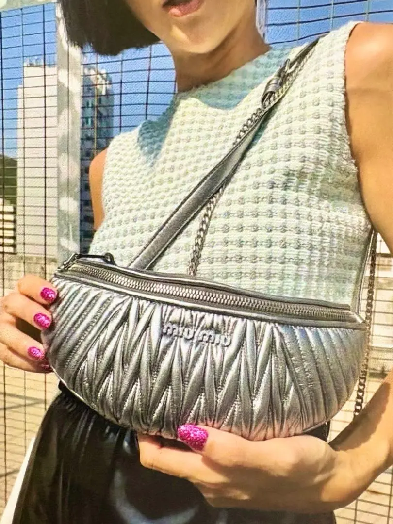 バッグ miumiu 1999ss body bag Waist bag Miu Miu 1999 SS Khaki Suede Waist Bag – Glitzy Club