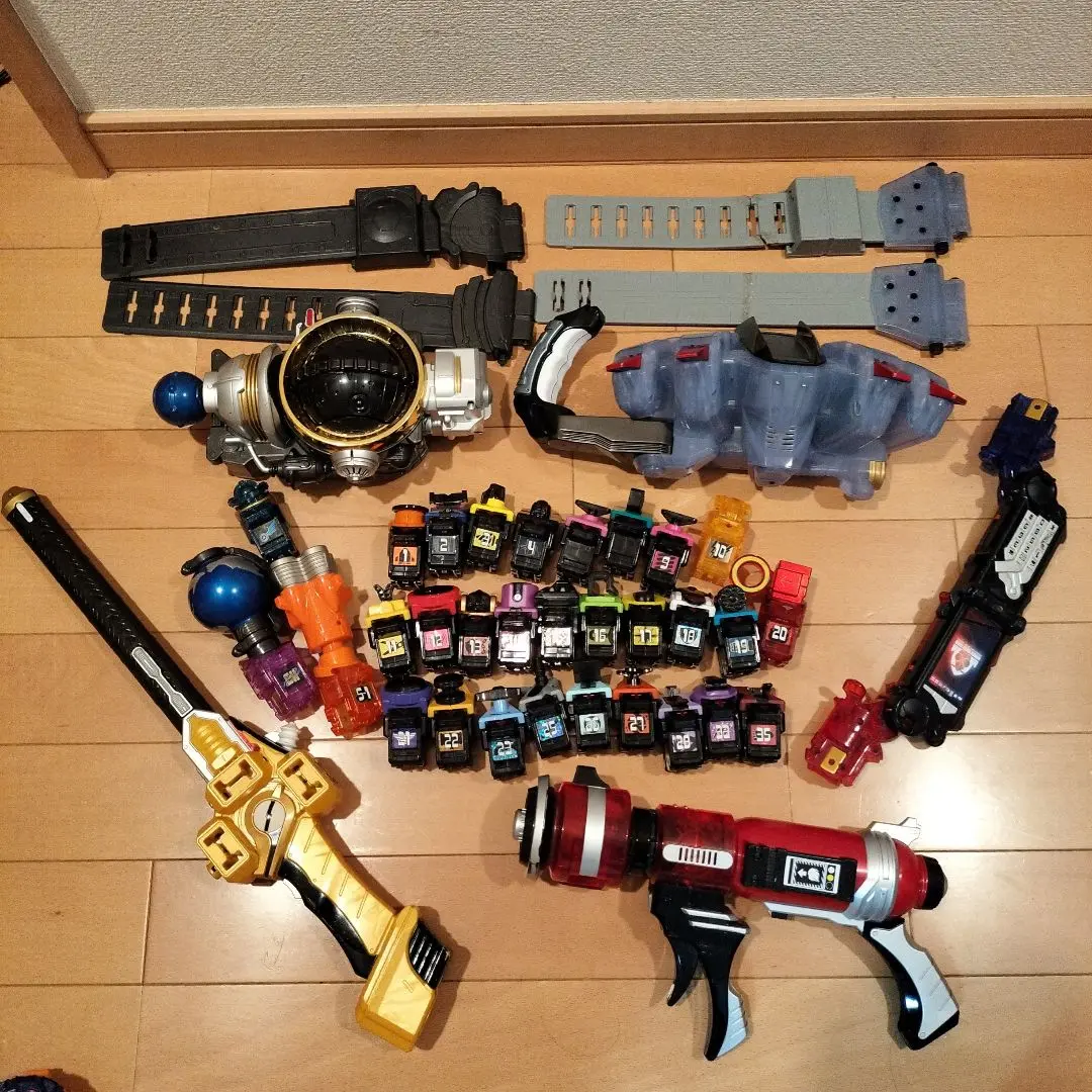 仮面ライダーフォーゼ　メテオ　マグネット　コズミック GP版マグネットスイッチ・コズミックスイッチ【発光版】（仮面