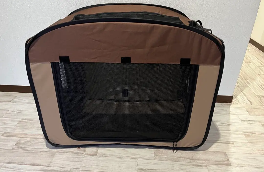 Thumbnail of Excellent condition Iris Ohyama travel soft crate, size L