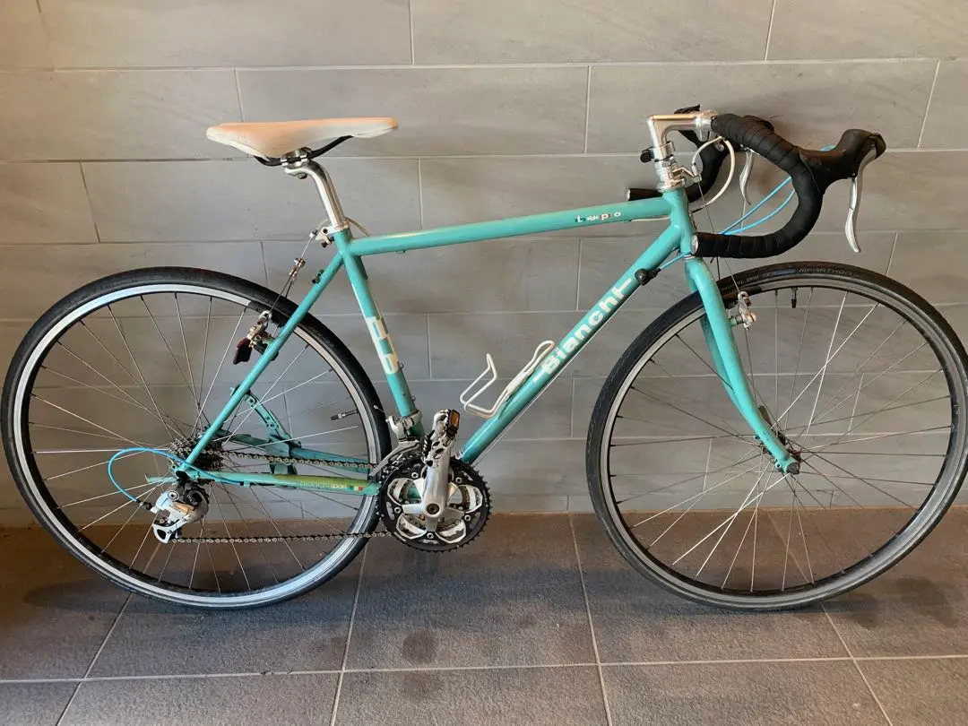 BIANCHI Lupo ロードバイク 補助ブレーキ搭載 3x9段変速 Bianchi Lupo ロードバイク - メルカリ