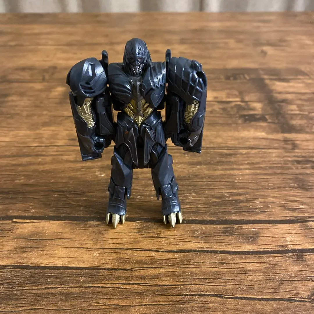 變形金剛 玩偶 的縮圖