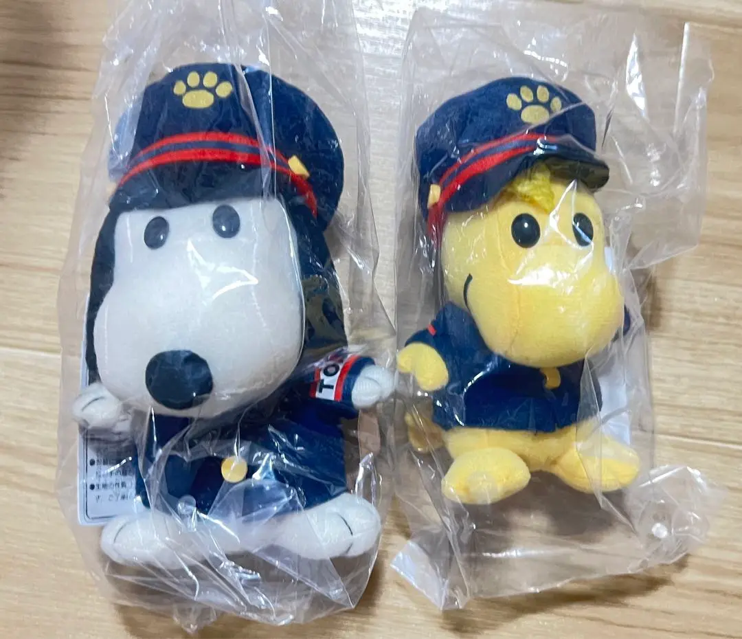 SNOOPY - スヌーピー　レトロンズ　東京駅　駅長　ウッドストック　ぬいぐるみ　マスコット 2024年9月21日(土)発売予定!!スヌーピータウンミニ東京駅一番街