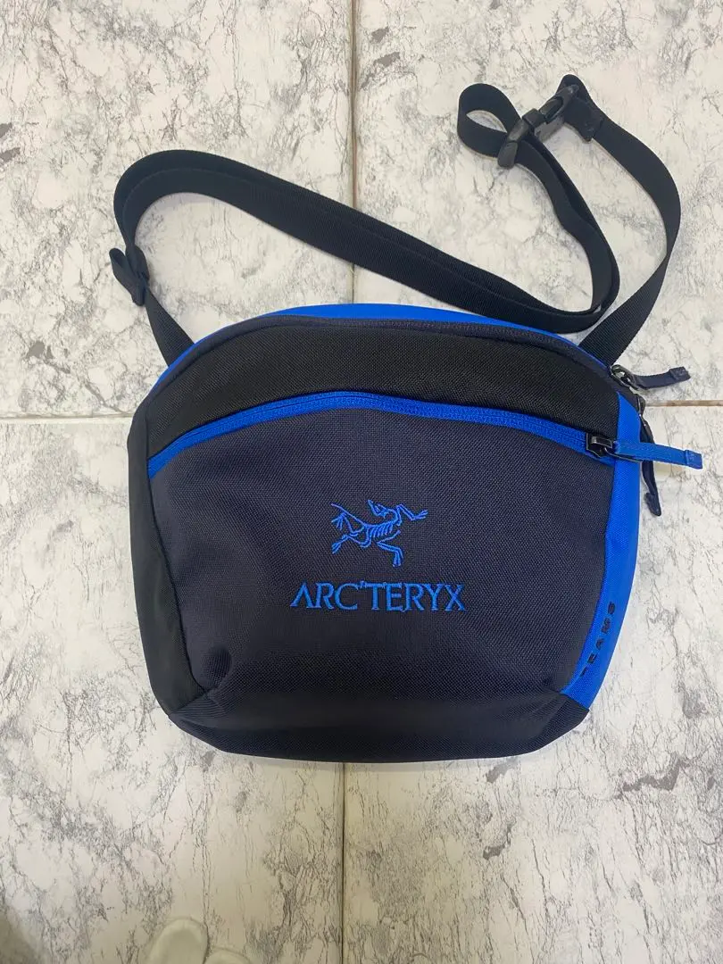 【新品未使用】希少ARC' TERYX　BEAMS別注 Mantis2 別注 ARC'TERYX×BEAMS MANTIS2
