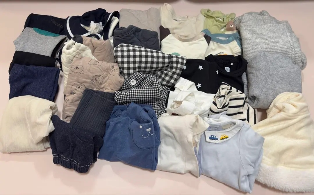 Thumbnail of Many unused items! Only unused & almost unused! 70 size autumn/winter boy's clothing, 26-item set