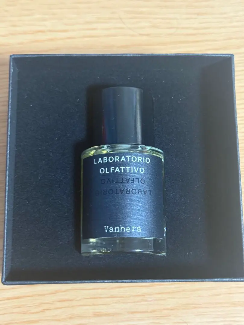 ヴァネラ 30ml　ラボラトリオ オルファティーボ LABORATORIO OLFATTIVO ラボラトリオ オルファティーボ ヴァネラ