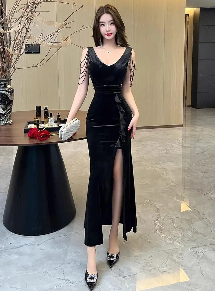 夜店女裝 絲絨 V領 展現乳溝 開衩 荷葉邊 派對 的縮圖