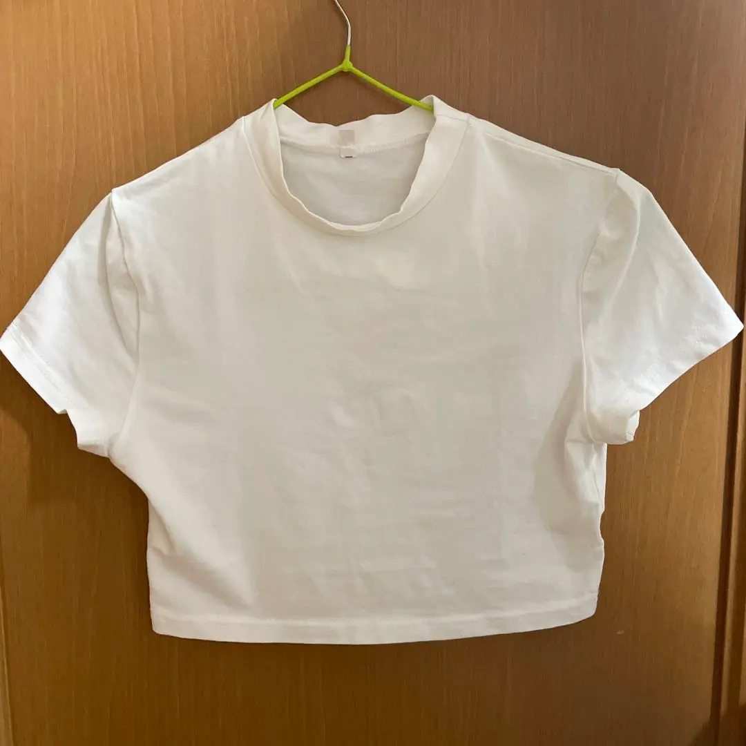 女裝 短袖上衣（露肚臍）L 尺寸 的縮圖