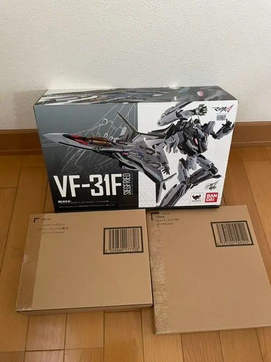 【激レア商品】DX超合金 VF-31F (スーパーパック+リルドラケン)セット DX超合金 VF-31F ジークフリード用リル・ドラケンセット | 魂ウェブ