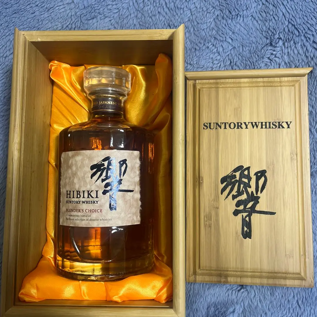 響BLENDER'SCHOICE 山崎LIMITED EDITION 2022 Amazon.co.jp: 響 ブレンダーズチョイス700ml 43％ カートン付き