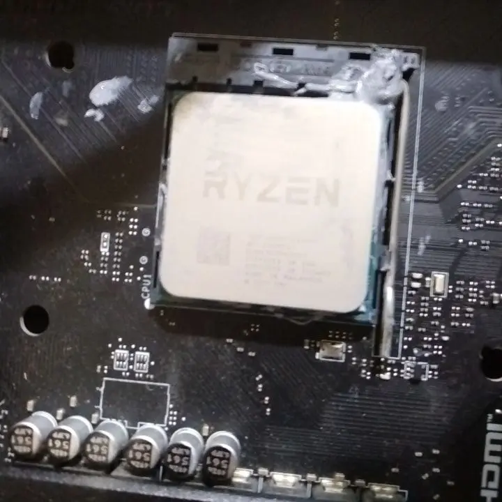 Ryzen3 3100 16GBメモリGT1030 デスクトップ