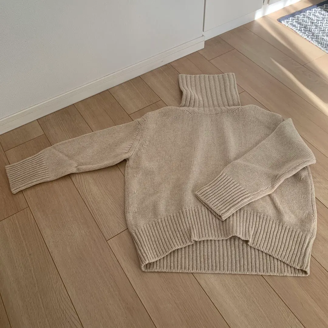 GALERIE VIE 高領毛衣 S 尺寸 的縮圖