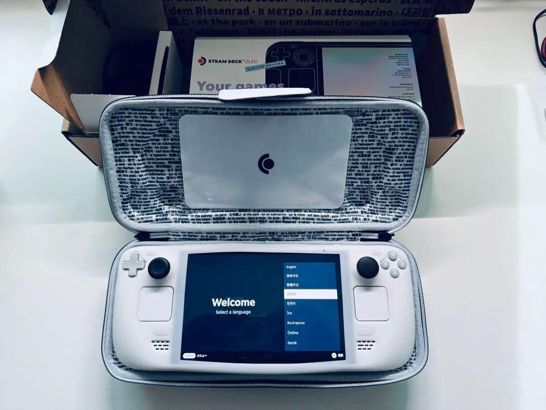 【極美品】Steam Deck OLED white 1TB ホワイトモデル Steam Deck OLED: Limited Edition White - YouTube