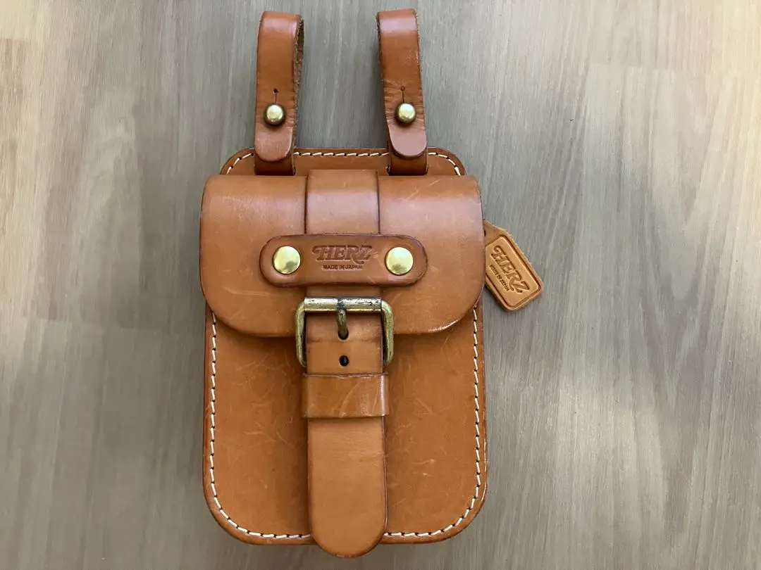 格安出品！ヘルツ　スタンダードベルトポーチS ヘルツの顔ともいえる一本ベルトのレザーベルトポーチ ⁄ 革鞄のHERZ