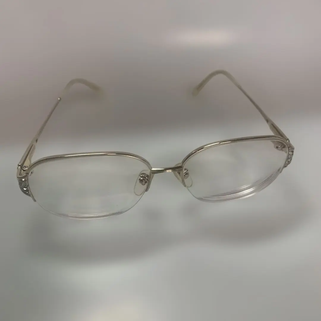 賽琳 配度數眼鏡 的縮圖