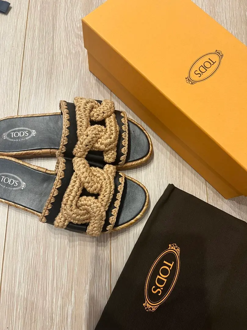 2025年最新】tod's サンダル ラフィアの人気アイテム - メルカリ