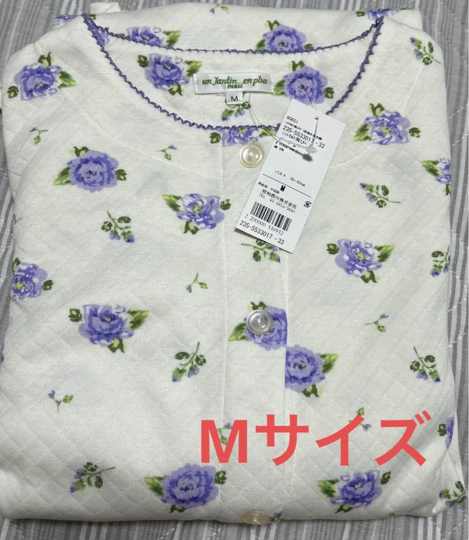 un jardin アンジャルダン 花柄 パジャマ ベージュ 上下 セット M un jardin アンジャルダン 花柄 パジャマ ベージュ 上下 セット