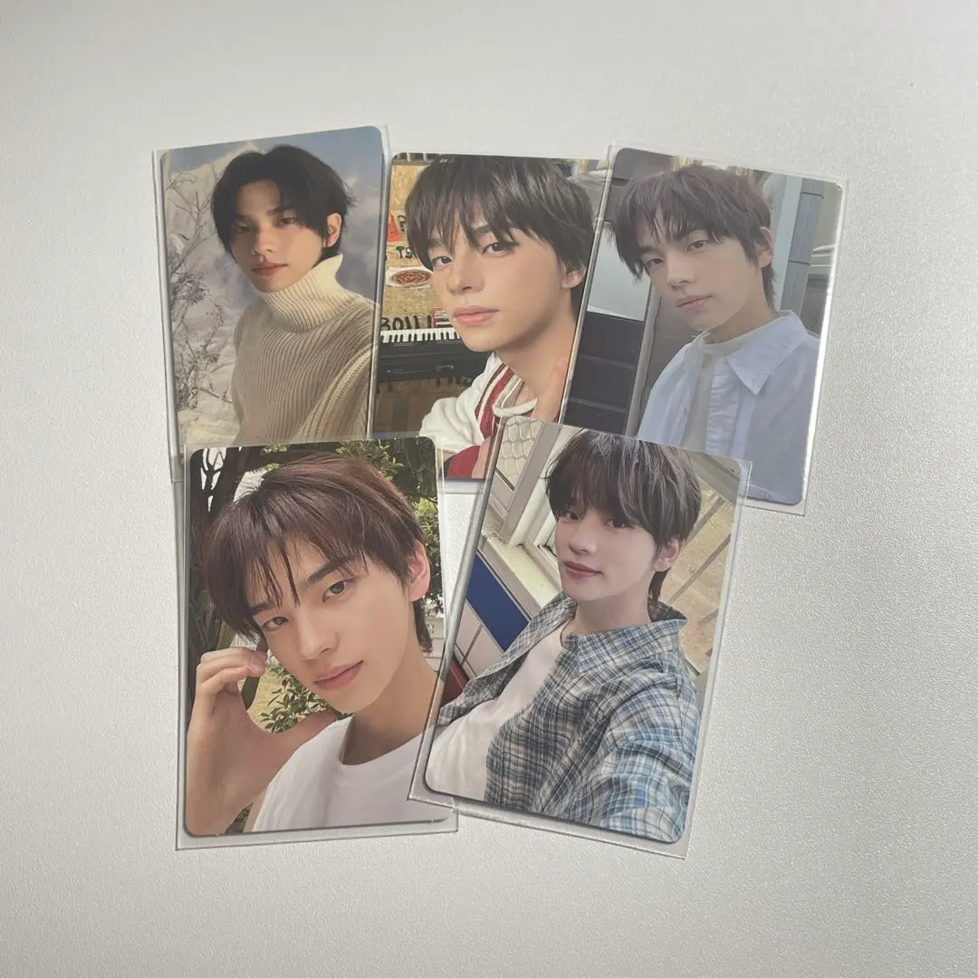 Thumbnail of TWS Shinyu Photocard Set