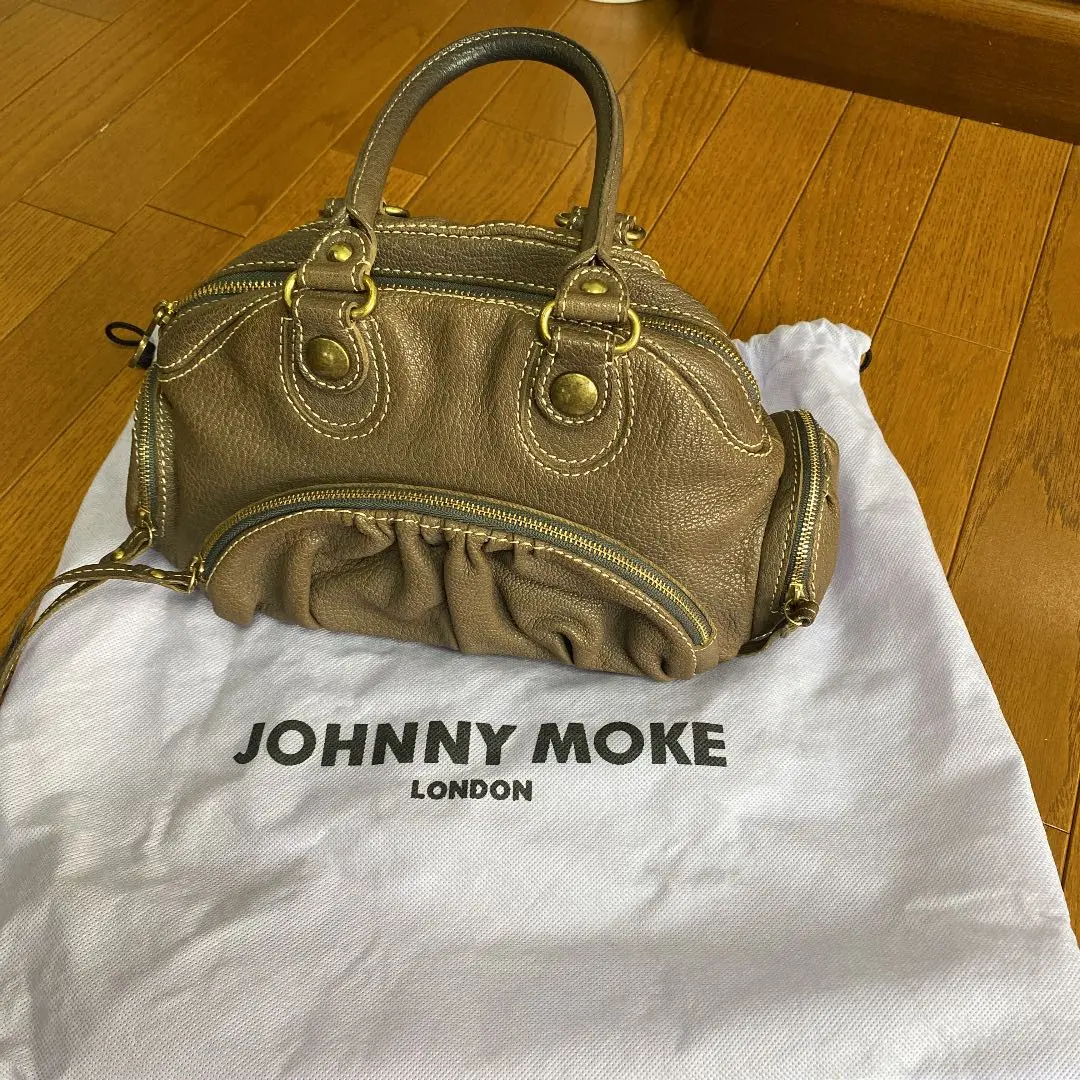 johnny moke ジョニーモーク 本革 コーティングレザー ハンドバッグ 2025年最新】ジョニーモーク ハンドバッグの人気アイテム - メルカリ