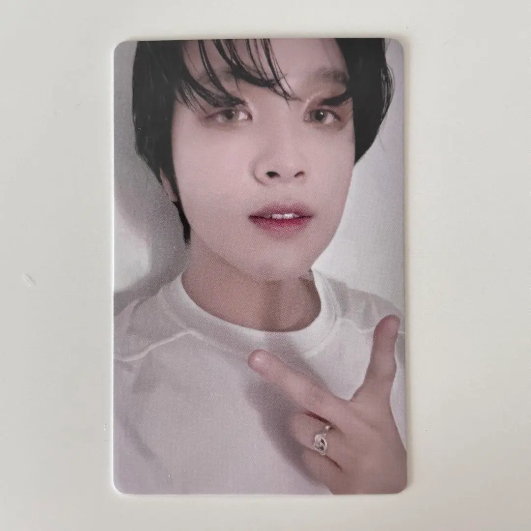 Thumbnail of Haechan trading card