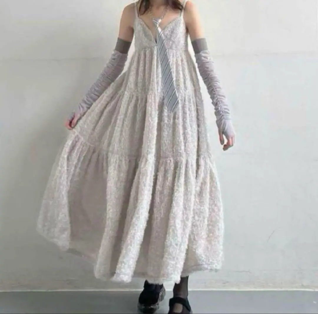 出品7月末まで　litmus LITMUS herpraha ドレス　ワンピース litmus Her Praha ブラックワンピース - メルカリ