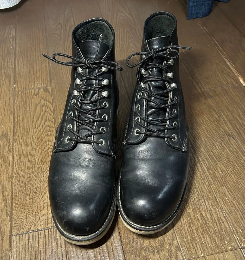 Thumbnail of RED WING work boots, black
