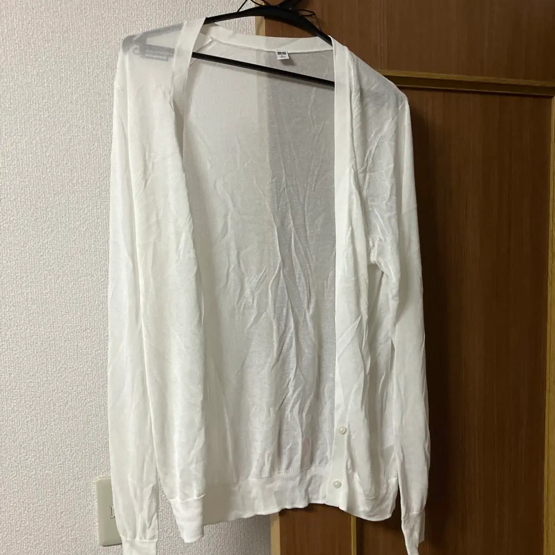 Thumbnail of UNIQLO White Cardigan XL