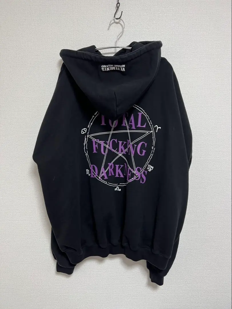 VETEMENTS 17AW TFD ZIP UP Hoodie 最終値下げ VOUGE 2017 Vetements TFD zip up hoodie embroidery + retail