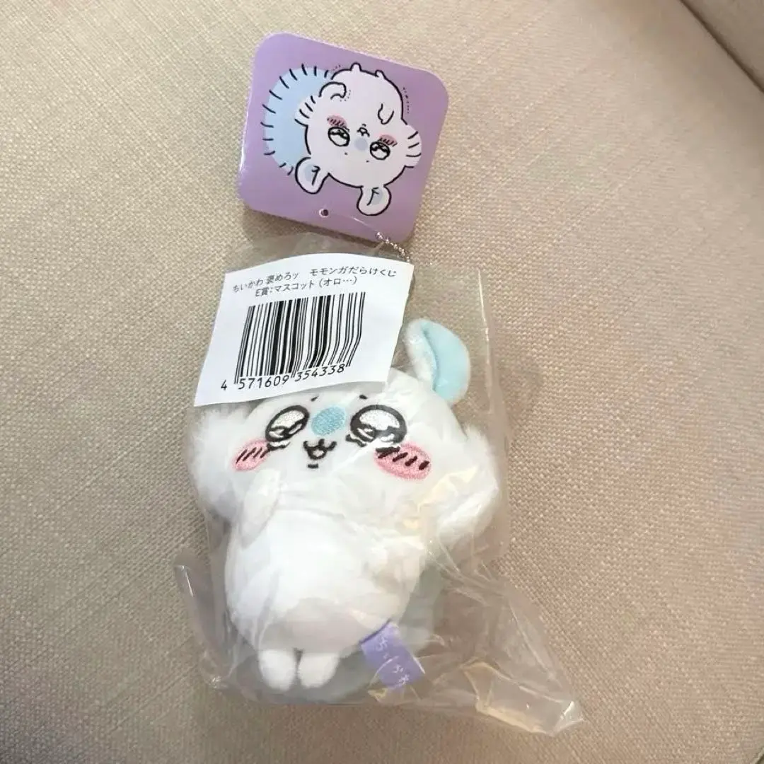 吉伊卡哇 稱讚 滿滿桃饅頭籤 E賞 玩偶 嗚… 的縮圖