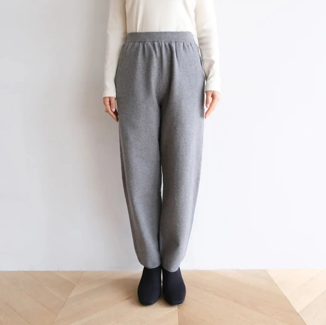 月曜まで限定値下【searoomlynn】Sweatlikeリラックステーパード searoomlynn sweatlike リラックステーパード