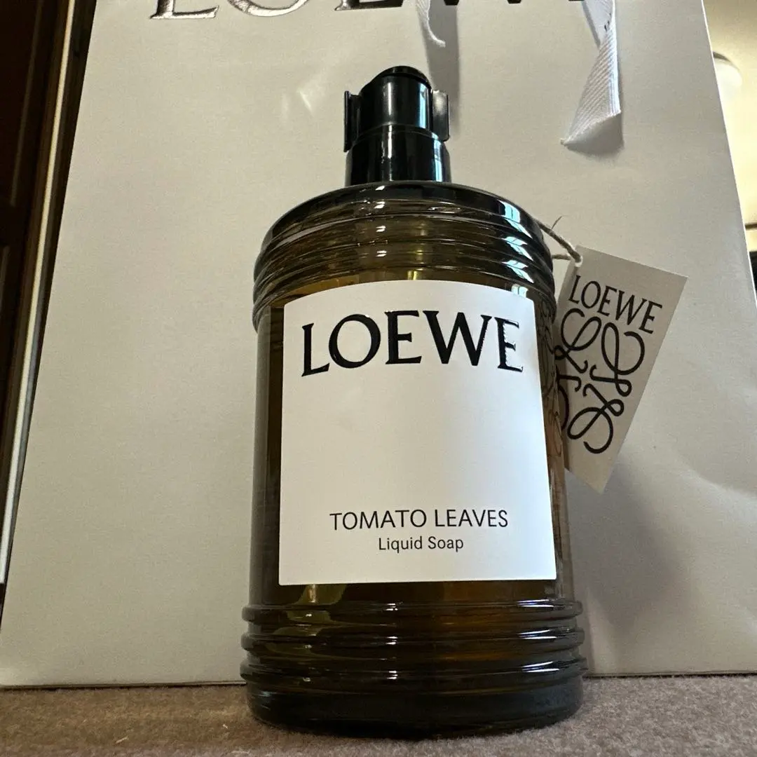 【twosuns様新品未開封】LOEWE オレガノ リキッドソープ オレガノ リキッドソープ ホワイト - LOEWE