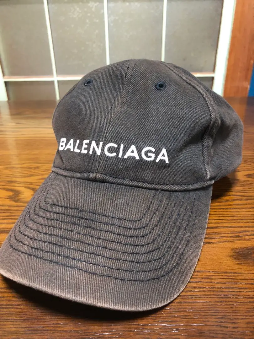 Men's Scarves & Caps | Balenciaga US