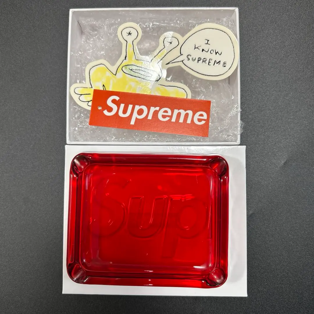 2025年最新】Supreme Debossed Glass Ashtrayの人気アイテム