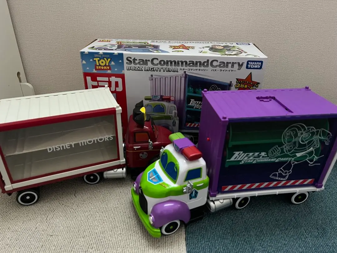 トミカ バズ　スターコマンドキャリー　ディズニー　トイストーリー　未開封　新品 Tomica Toy Story Star Command Carry Buzz Lightyear TOY STORY