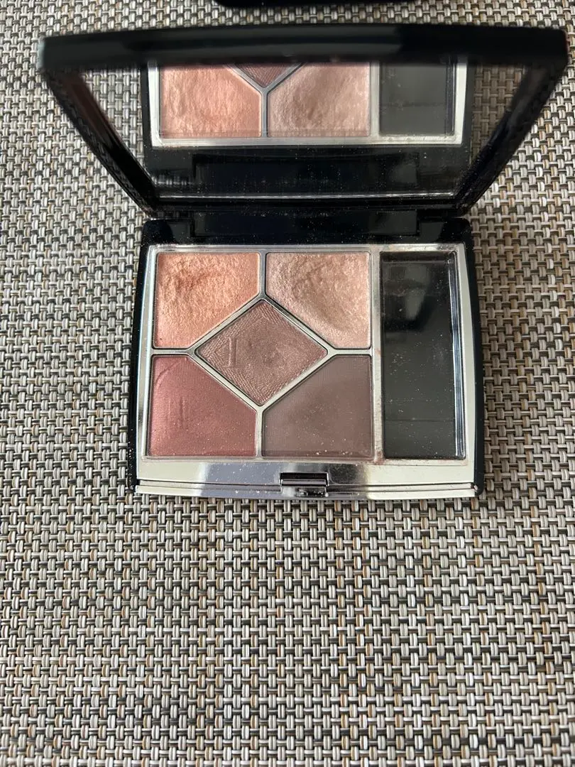 5色 クチュール アイシャドウ パレット 429 的縮圖
