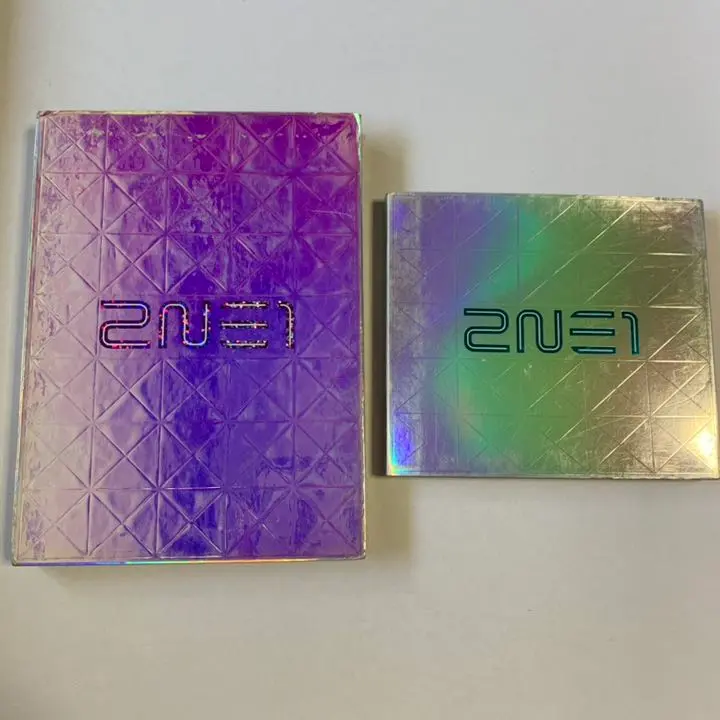 2NE1  ミニ アルバム  直筆 サイン入り  CD 直筆サイン入り】2NE1 2011 SECOND MINI ALBUM