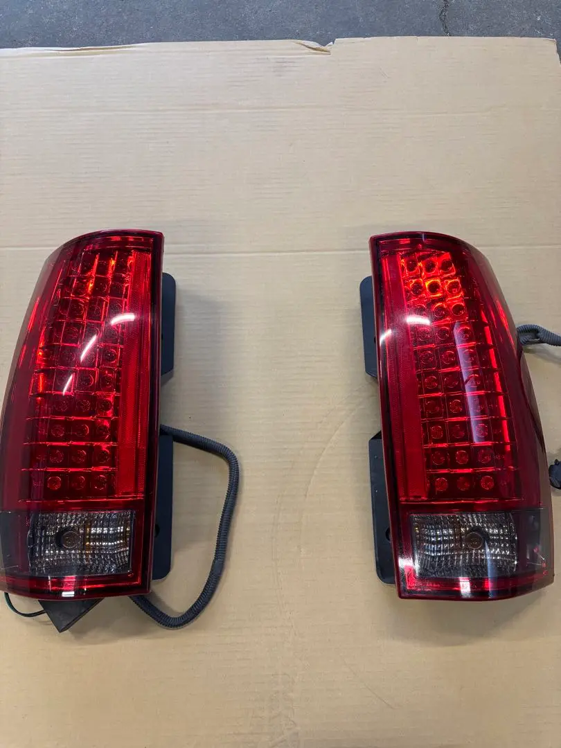 どすこい同好会　c1500 k1500タホサバーバンLEDテール c1500 k1500タホサバーバンLEDテール インナーブラック