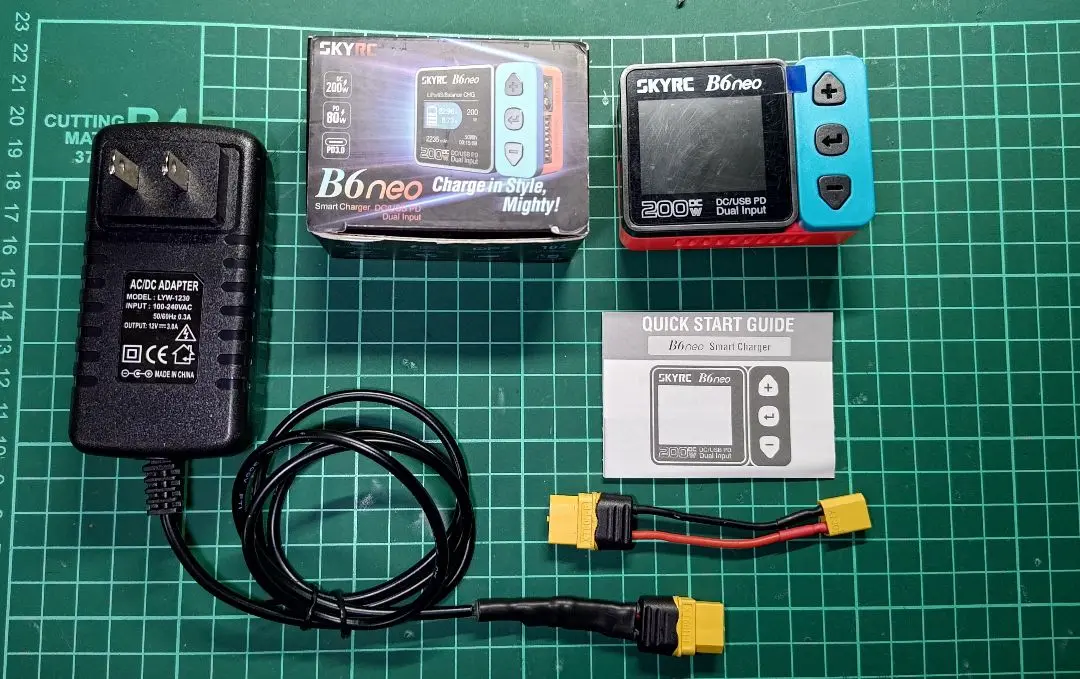 SKYRC B6NEO バッテリー充電器　新品　送料込 SKYRC B6neo スマート充電器 DC 200W PD 80W LiPo バッテリー