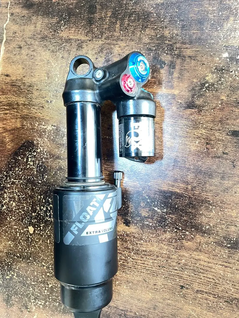 2024 FOX FLOAT X2 230x60 カシマコーティング FLOAT X2 Factory MTB Air Shock For Downhill & Enduro Riding