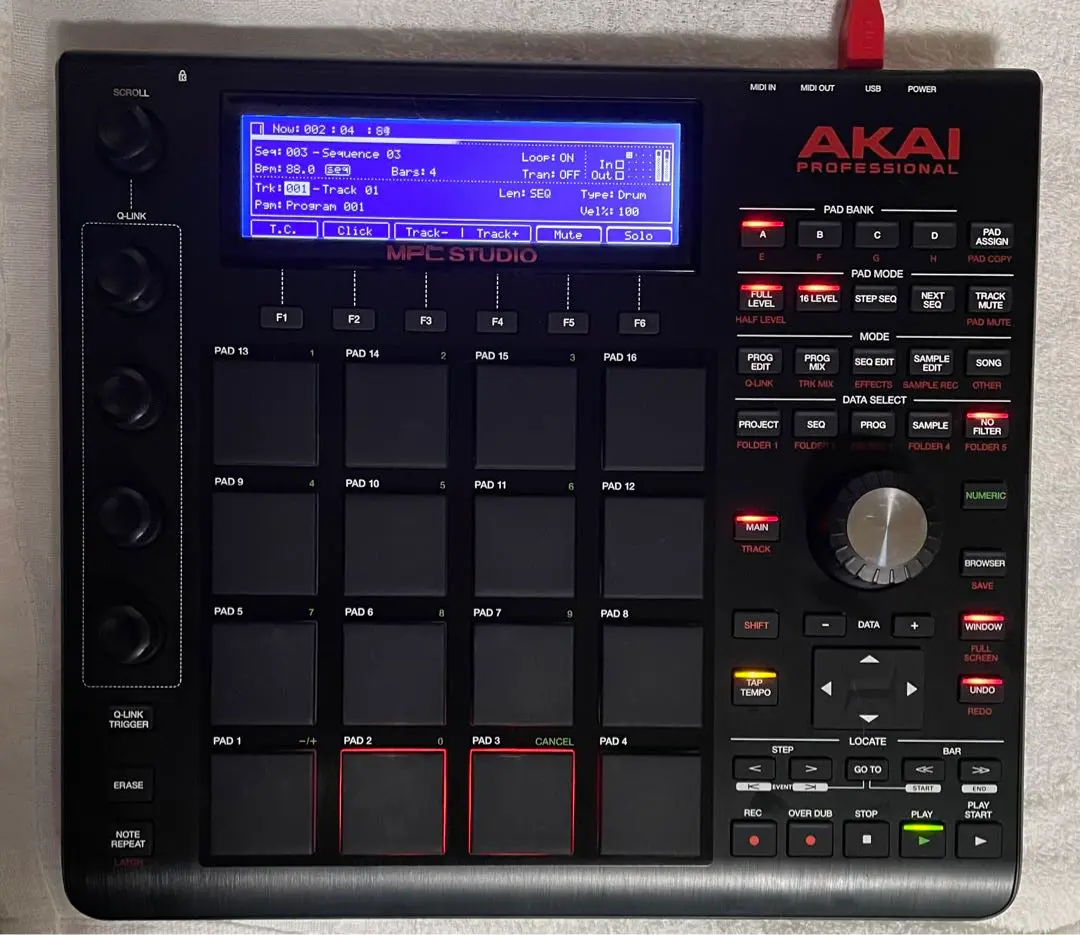 Amazon.com: Akai Professional MPC Studio MIDI Controller