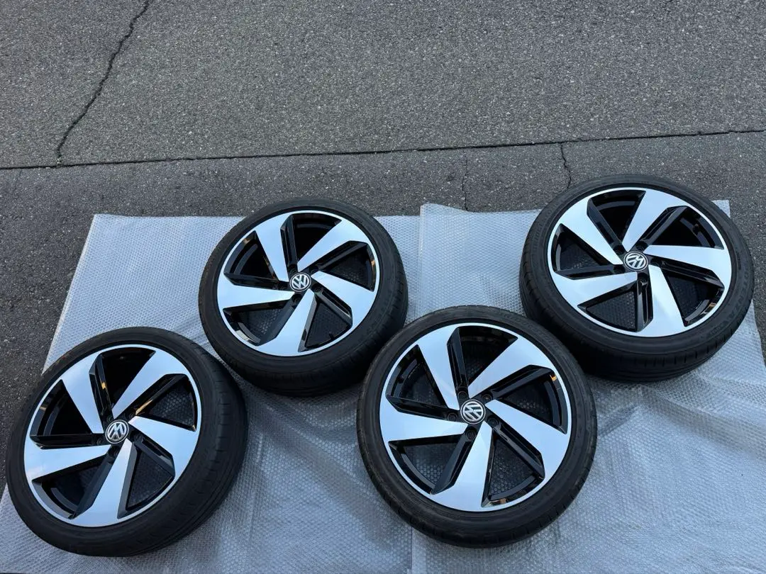 値下げ！【送料込み】ゴルフ７ GTI オプション 18インチタイヤホイールセット 2025年最新】ゴルフ7 gti ホイールの人気アイテム - メルカリ