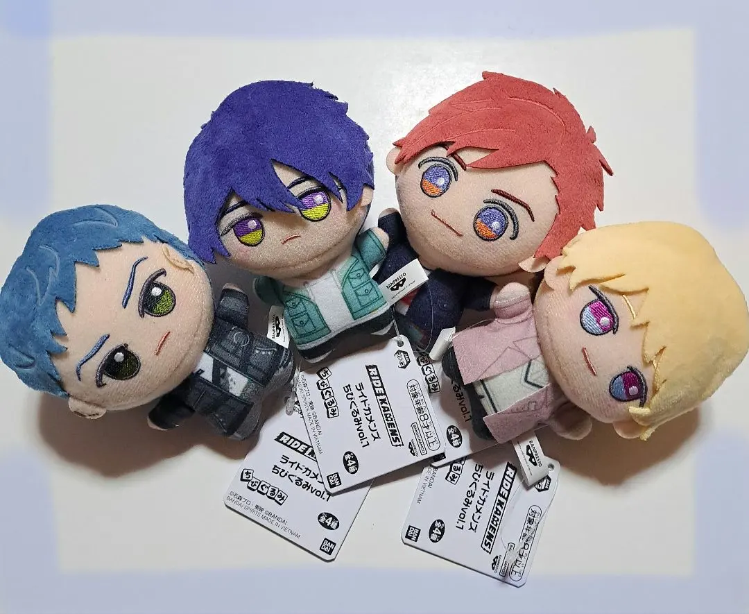 Ride Kamens 迷你玩偶 全4種 蒲生慈玄 魅上才悟 伊織陽真 深水紫苑 的縮圖