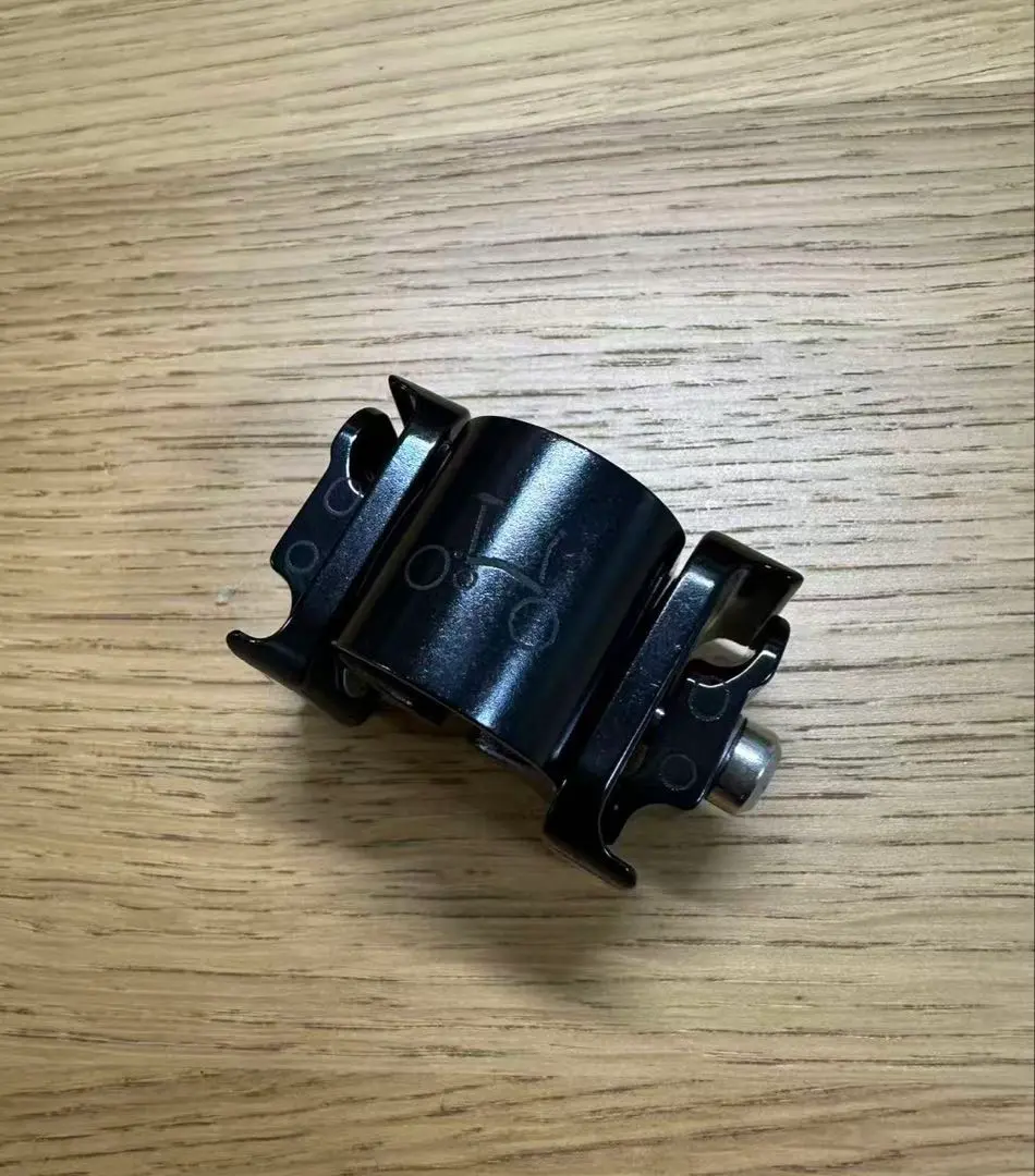 【ポリッシュ加工品】BROMPTON純正ペンタクリップ 日本最大級のUSEDスポーツサイクル＆パーツ買取・販売店
