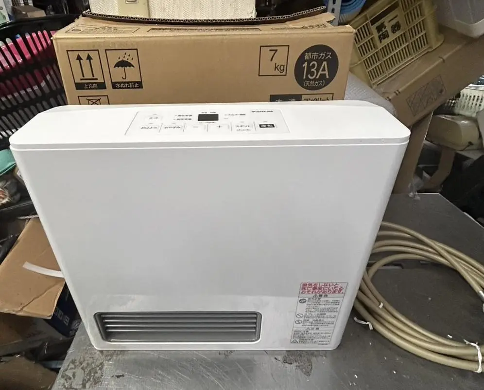 Andy様未開封✨NORITZガスファンヒーター GFH-2406S-W5 都市 NORITZ GFH-2406S-W5-LP スノーホワイト [ガスファンヒーター