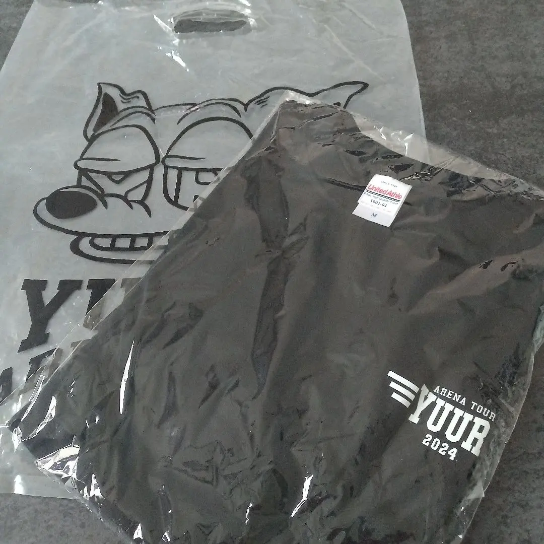2025年最新】優里Tシャツ未開封の人気アイテム - メルカリ