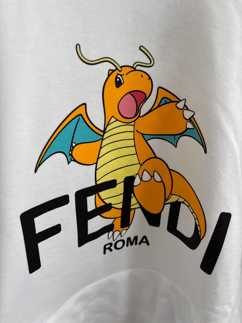 FENDI フェンディ Pokémon ポケモン スウェットパーカーレディースM FENDI フェンディ Pokémon ポケモン スウェットパーカーレディースM